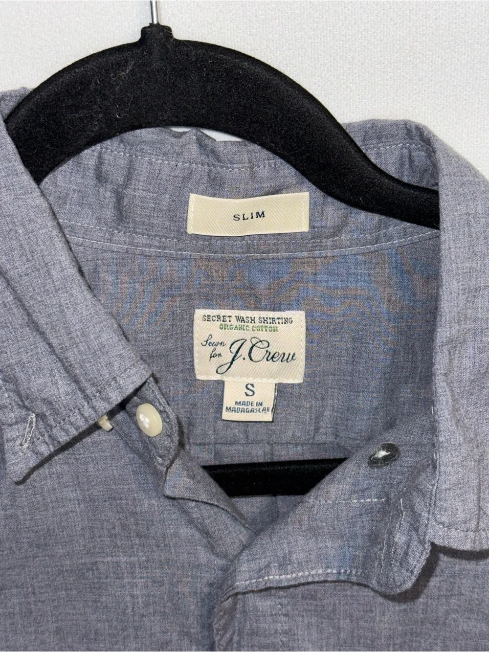 J. Crew Men’s Lightweight Secret Wash Button-Down Slim Shirt, Small, Blue/Grey